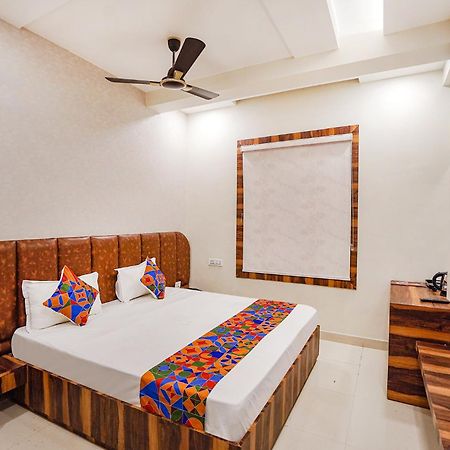 Fabhotel Ts Inn Faithfulganj 外观 照片