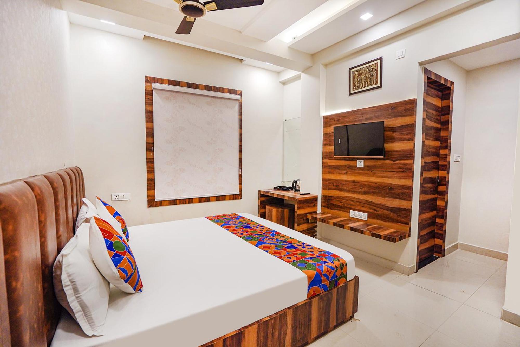 Fabhotel Ts Inn Faithfulganj 外观 照片