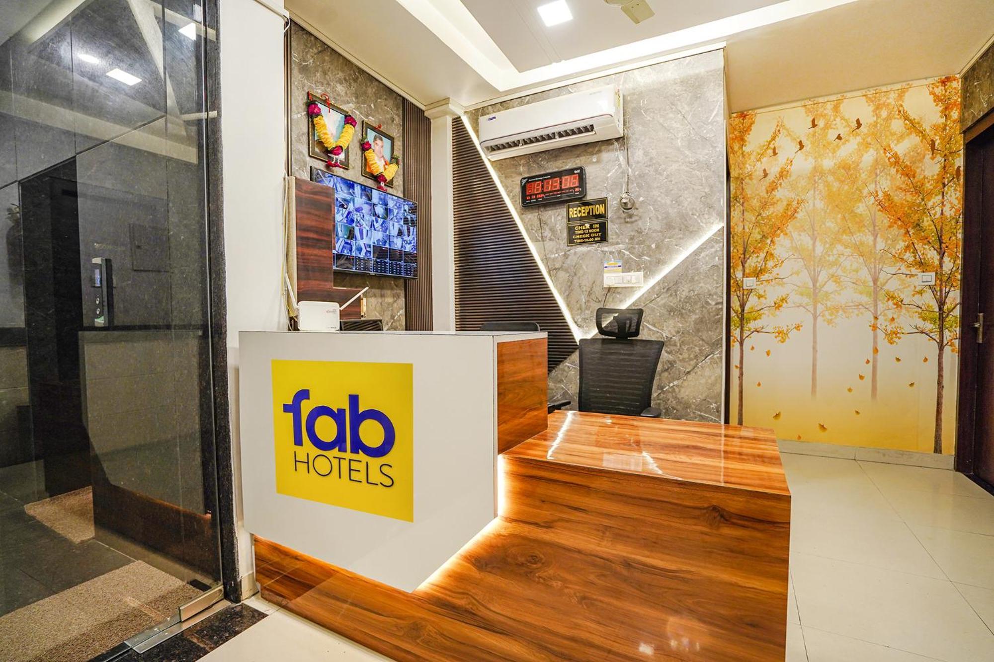 Fabhotel Ts Inn Faithfulganj 外观 照片