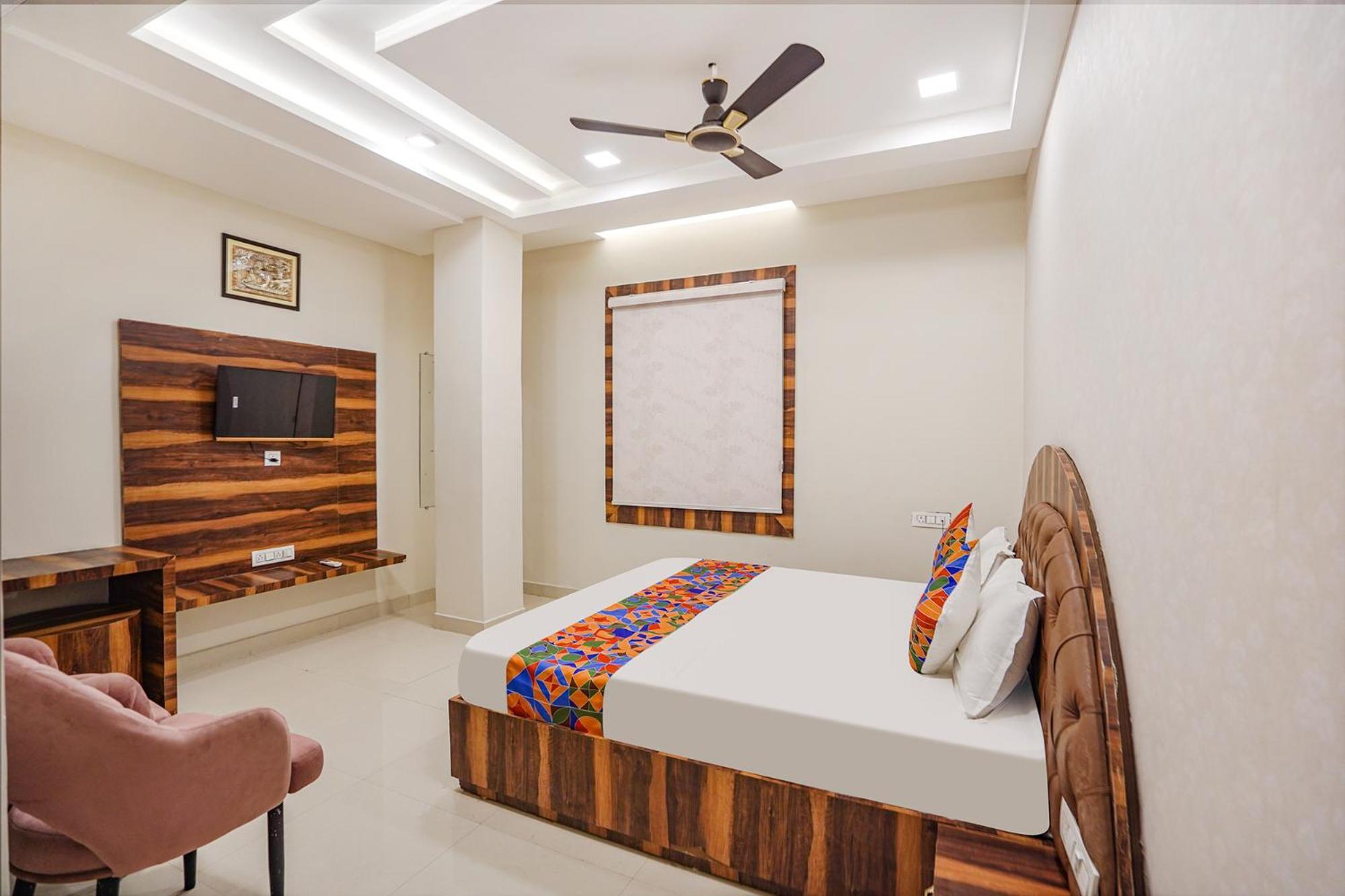 Fabhotel Ts Inn Faithfulganj 外观 照片