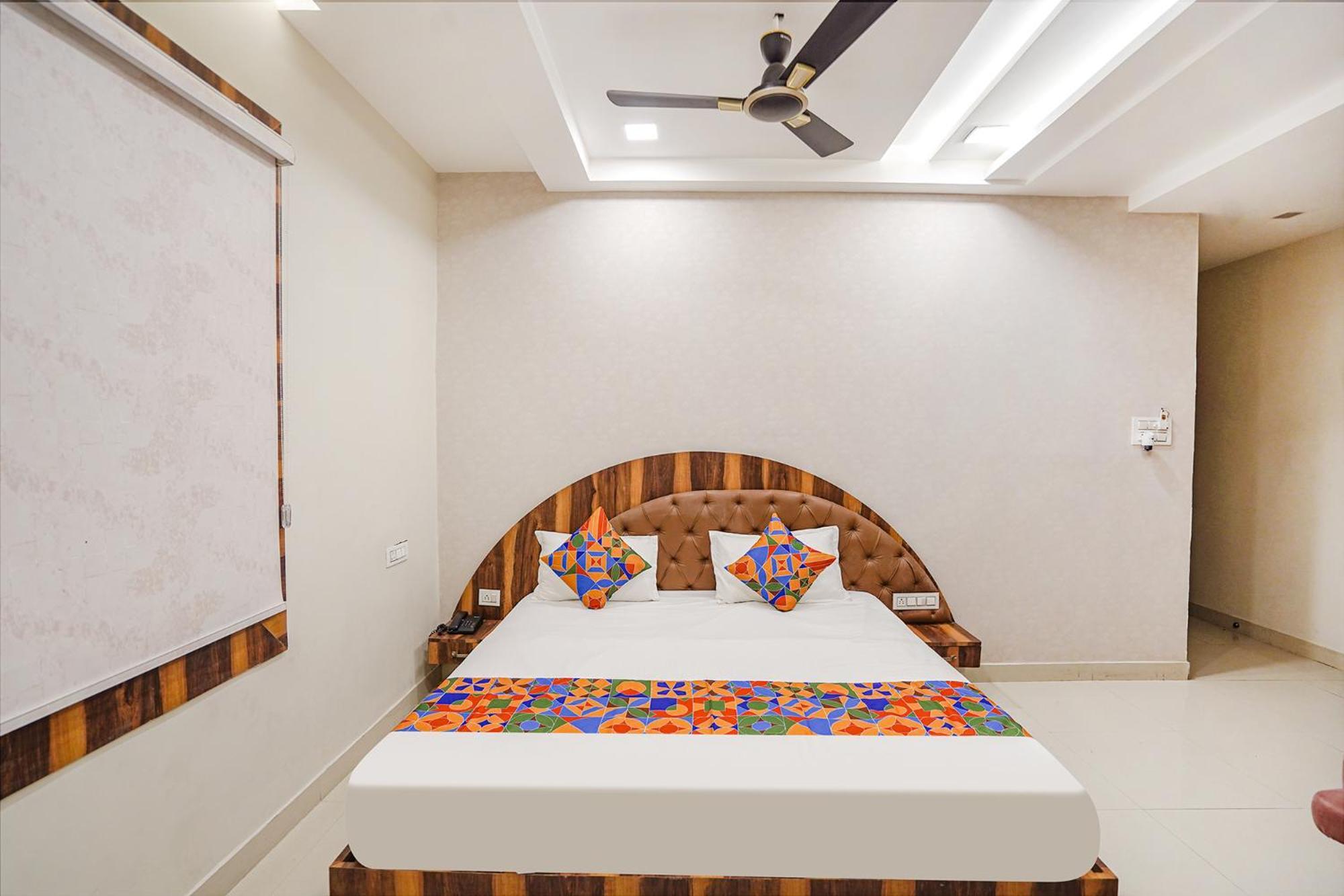 Fabhotel Ts Inn Faithfulganj 外观 照片